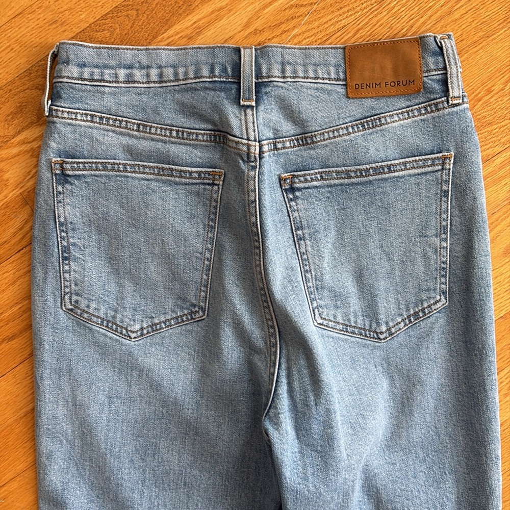 Aritzia Denim Forum Twiggy High Rise Flare - Picture 6 of 13